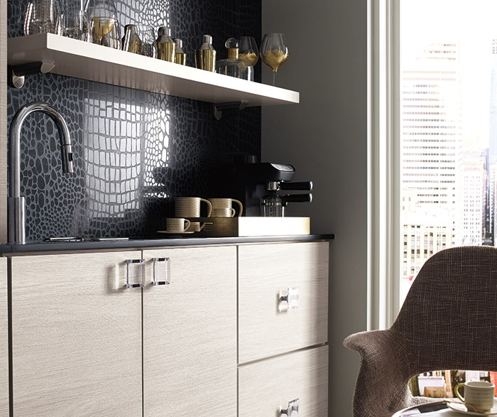 Modern top wet bar