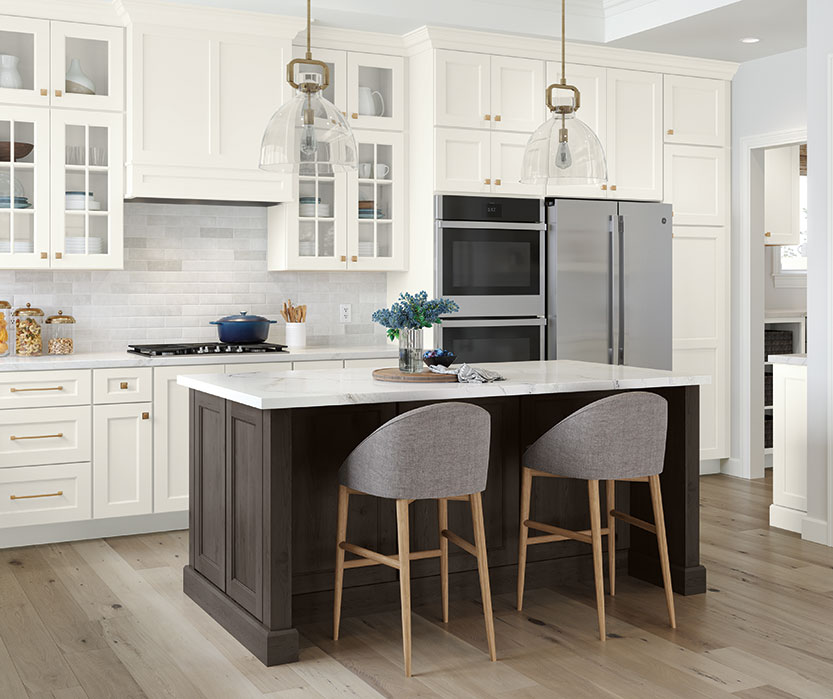 Traditional Cabinets in Two-Toned Kitchen