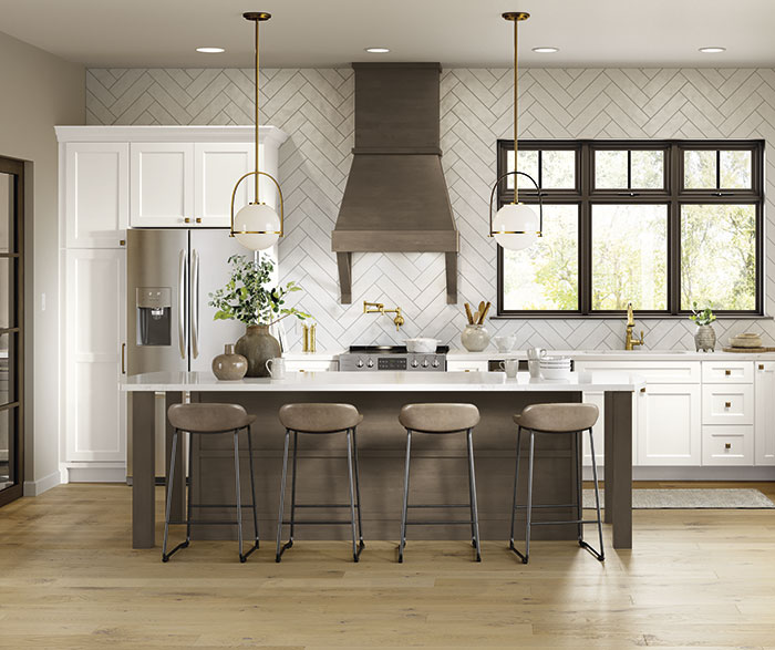 Traditional Two-Tone Kitchen