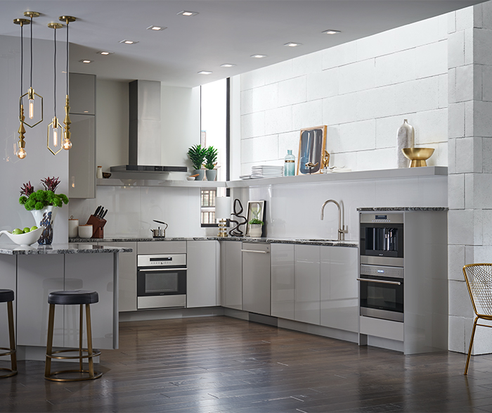 Modern High Gloss Kitchen